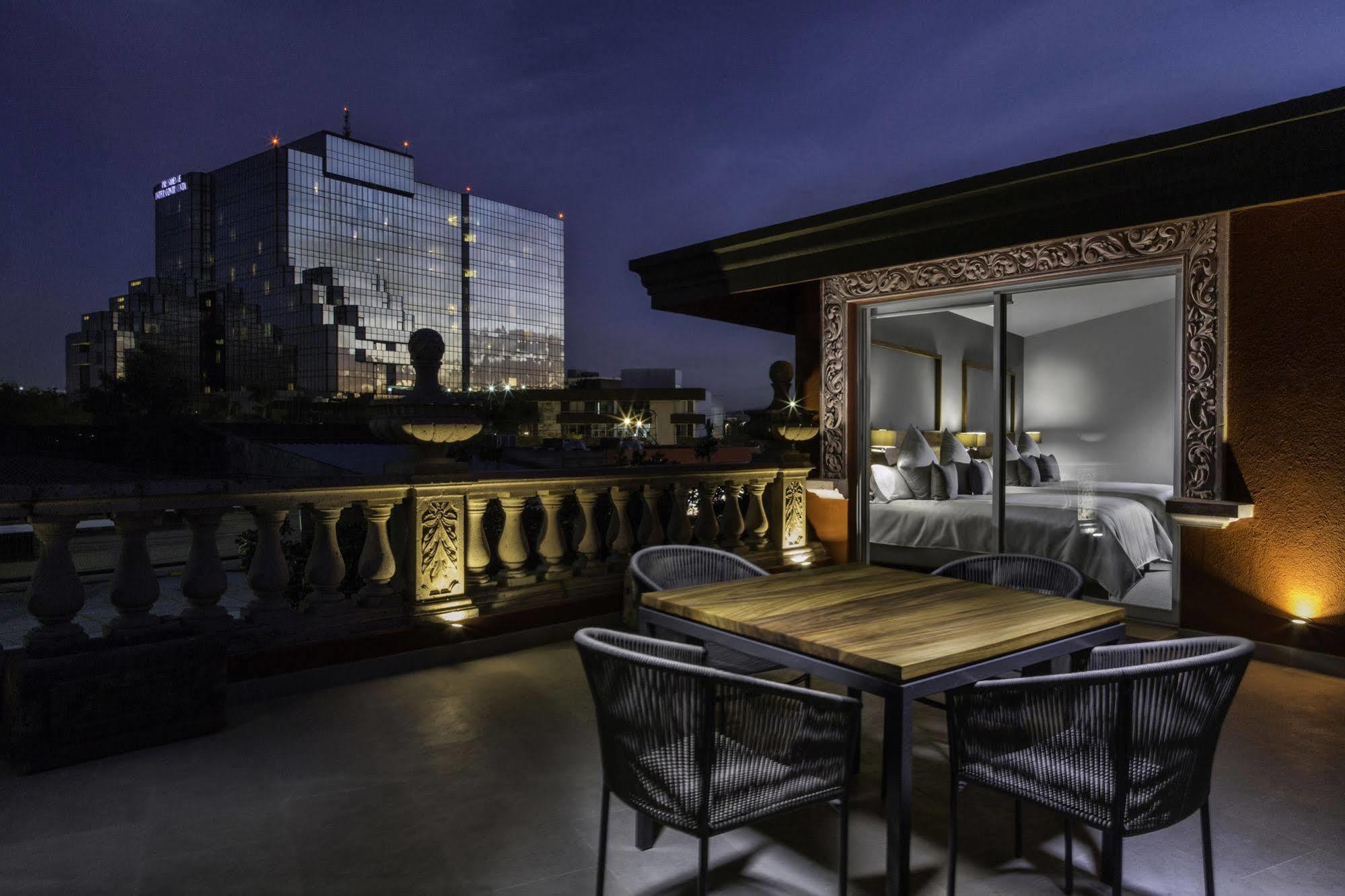 Hotel Boutique Abad Сапопан Экстерьер фото