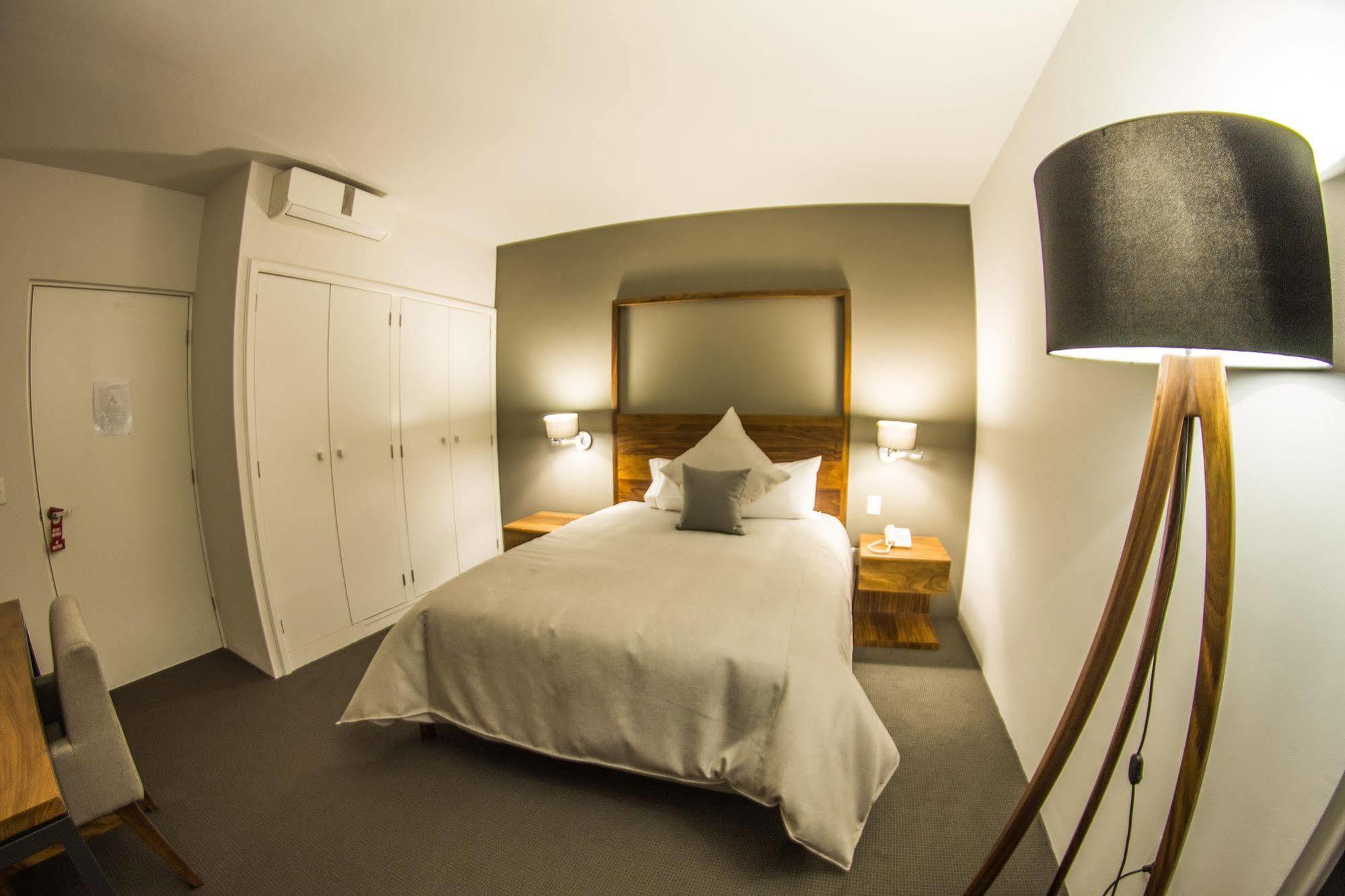Hotel Boutique Abad Сапопан Экстерьер фото
